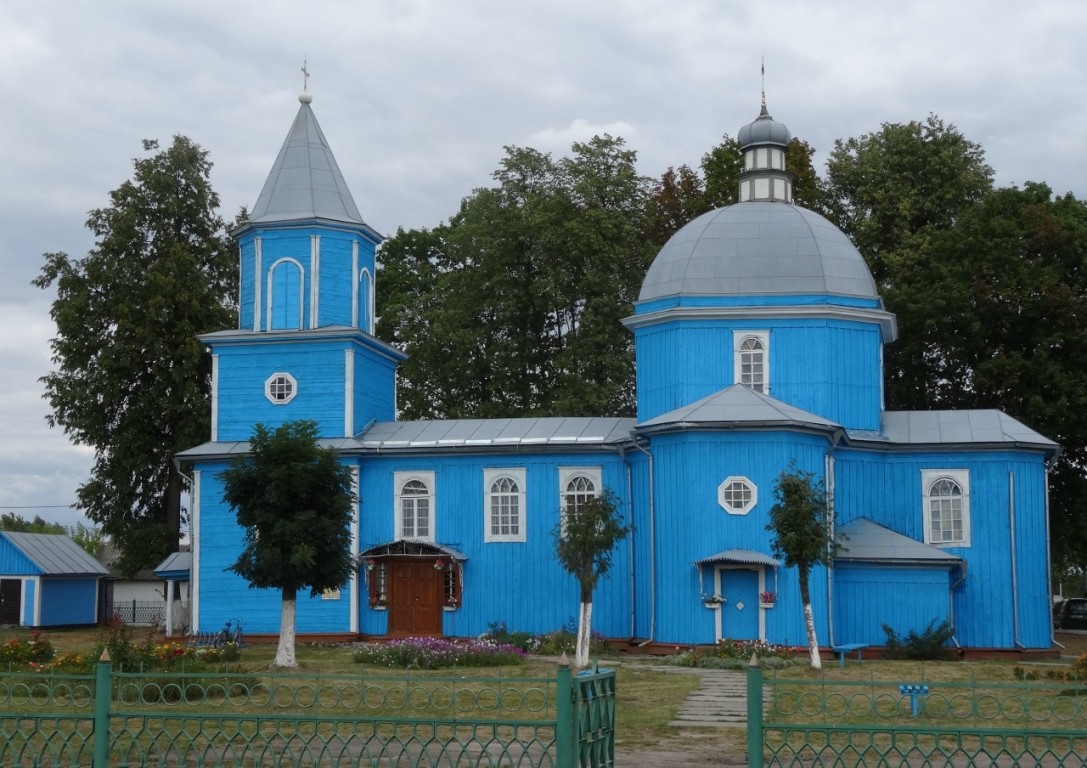 Ельск. Церковь Троицы Живоначальной. фасады