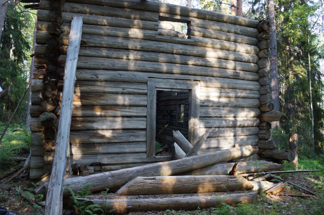 Березовка, урочище. Неизвестная часовня. фасады