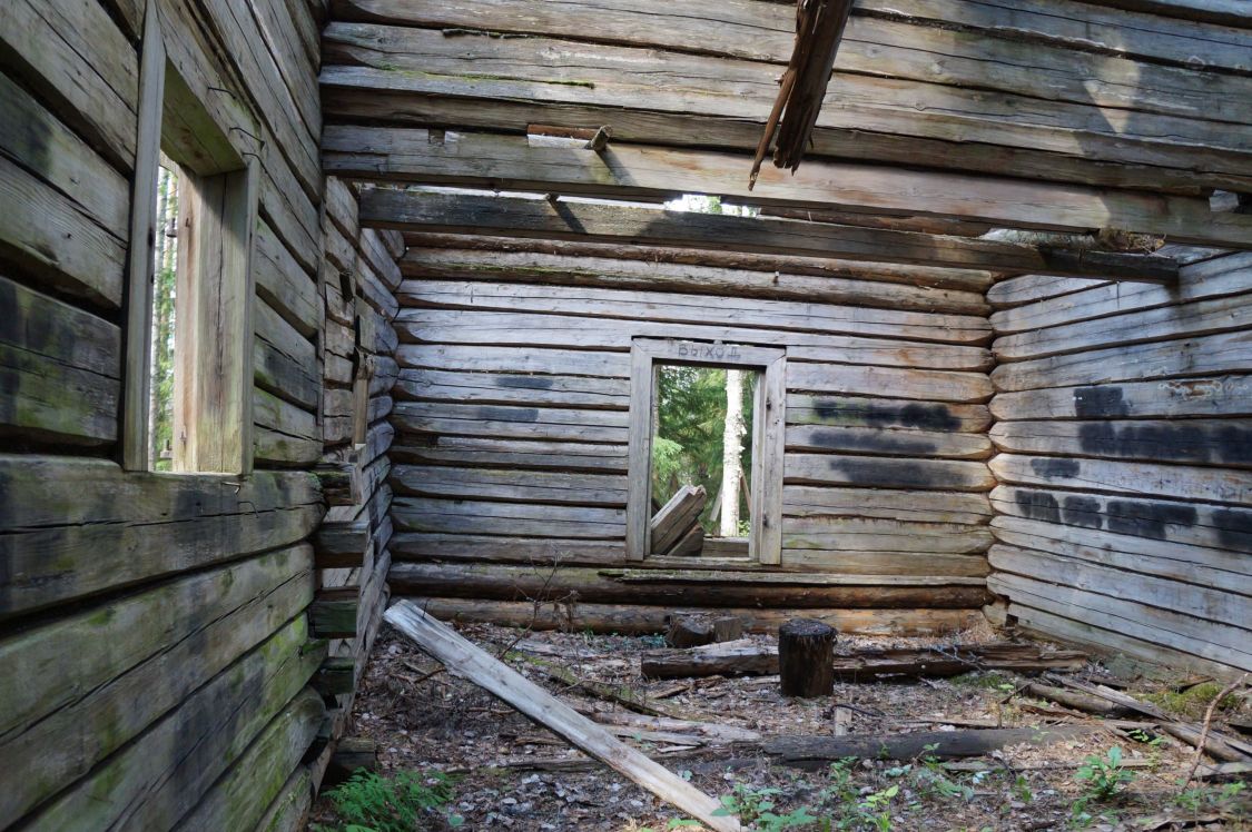 Неизвестная часовня, Березовка, урочище (Медвежьегорский район, Республика Карелия). интерьер и убранство