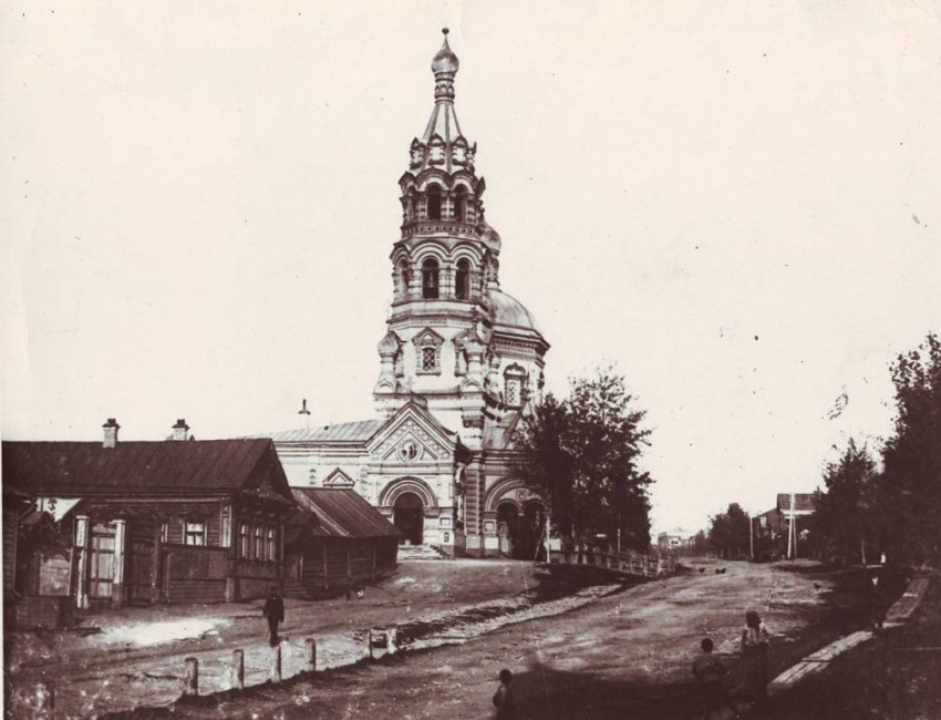 Церковь Богоявления Господня, Ульяновск (Ульяновск, город, Ульяновская область). архивная фотография, 1890—1916 год с сайта https://pastvu.com/p/194355