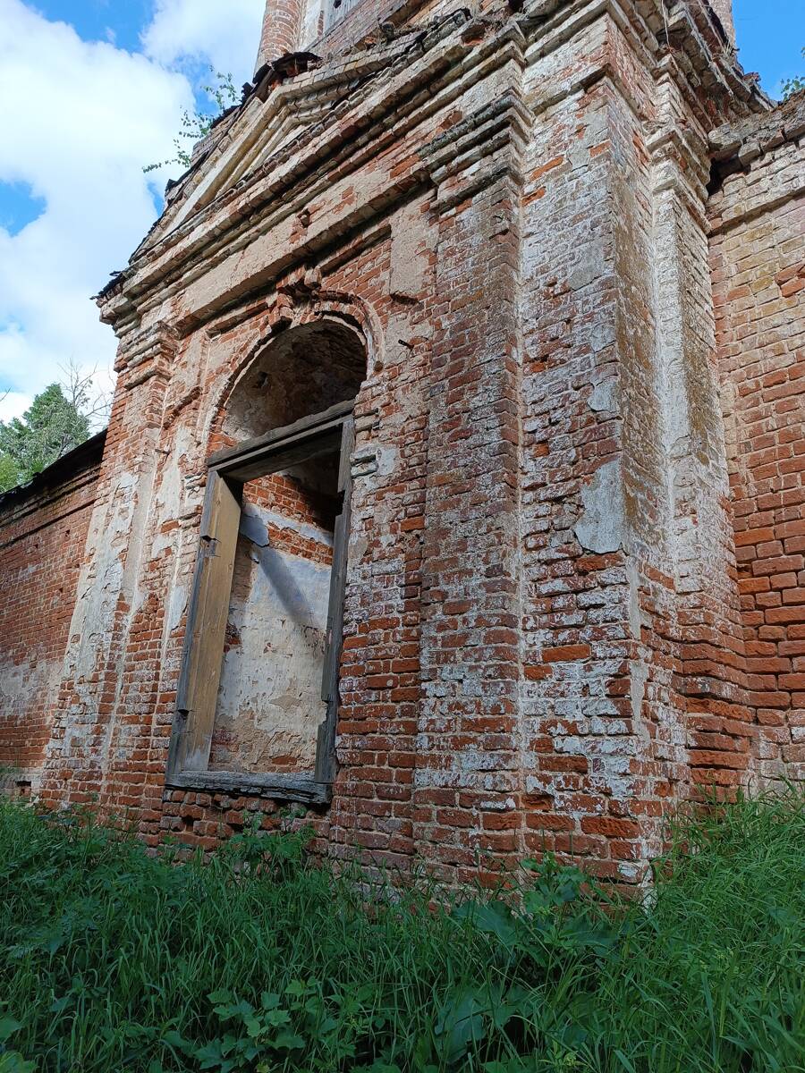 Церковь Николая Чудотворца, Николо-Залесье (Буйский район, Костромская область). архитектурные детали