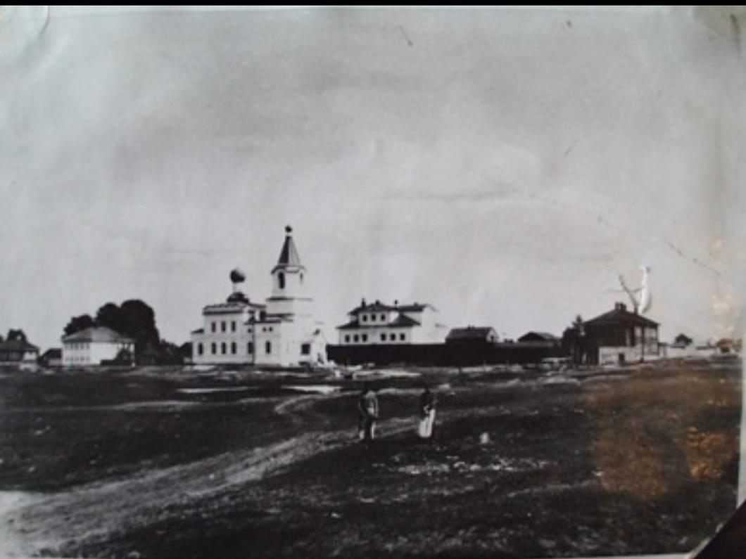 архивная фотография. Церковь Митрофана Воронежского при тюремном замке, Великий Устюг (Великоустюгский район, Вологодская область)