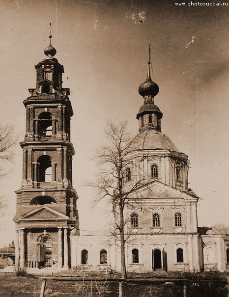 Суздаль. Церковь Димитрия Солунского. архивная фотография, фото с http://www.photosuzdal.ru/