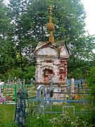 Неизвестная часовня, Часовня на кладбище у церкви<br>, Шапкино, Савинский район, Ивановская область