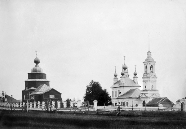 Верхний Березовец. Церковь Покрова Пресвятой Богородицы. архивная фотография, Ильинская (деревянная) и Николаевская (каменная)