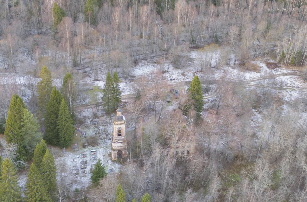 Церковь Успения Пресвятой Богородицы, Нижний Березовец, урочище (Солигаличский район, Костромская область). общий вид в ландшафте