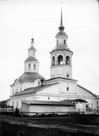 Сольвычегодск. Церковь Воздвижения Креста Господня
