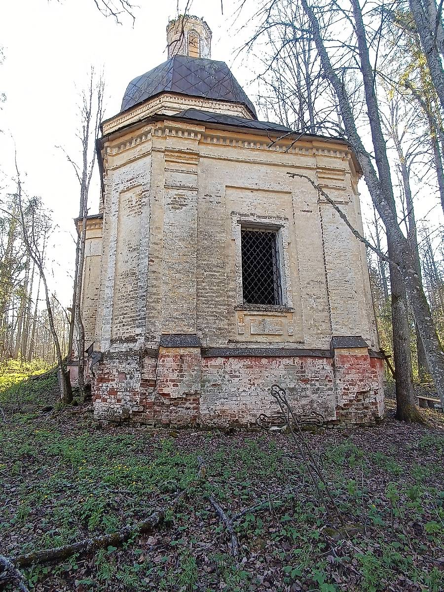 фасады. Церковь Ризоположения (Положения честной ризы Пресвятой Богородицы во Влахерне), Герасимово, урочище (Солигаличский район, Костромская область)