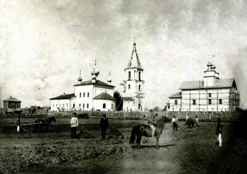 Храмовый комплекс. Церкви  Воскресения Словущего и Спаса Всемилостливого, Ваучь (акватория Рыбинского водохранилища) (Череповецкий район, Вологодская область). архивная фотография, Фото 1920-х годов из фондов Череповецкого музейного объединения