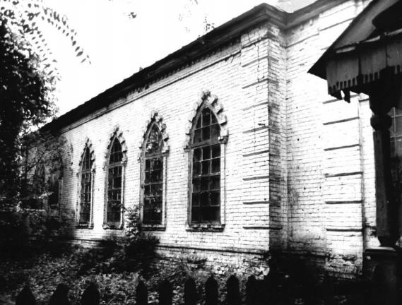Церковь Воскресения Христова (старая), Ундоры (Ульяновский район, Ульяновская область). архивная фотография, Фотографии Воскресенской церкви, утраченной в середине 80-х гг. ХХ в., сделанные в 1975 г. В.Перфильевым. http://hautiev-sh.livejournal.com/2014/11/24/