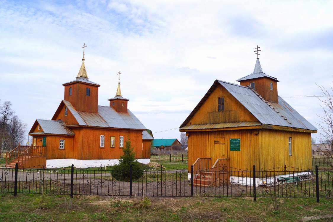 Церковь Спаса Нерукотворного, Ауструм (Иглинский район, Республика Башкортостан). фасады