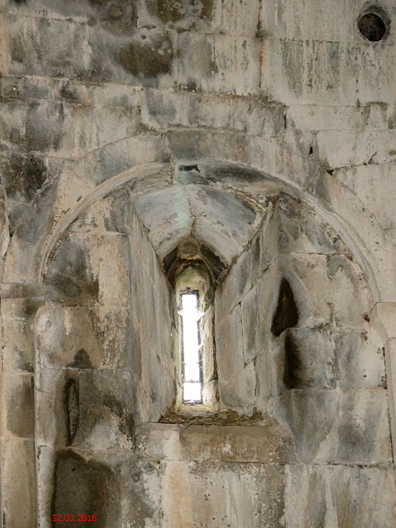 Даба. Церковь Георгия Победоносца. интерьер и убранство