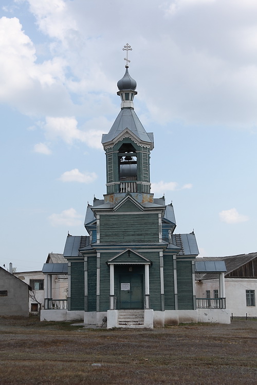 Варшавка. Церковь Покрова Пресвятой Богородицы. фасады