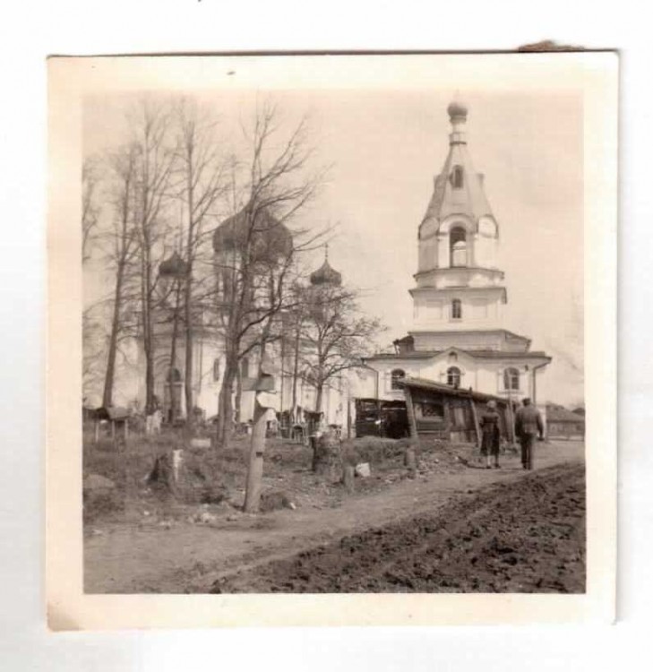 Церковь Казанской иконы Божией Матери, Ржев (Ржевский район и г. Ржев, Тверская область). архивная фотография, Фото 1942 г. с аукциона e-bay.de