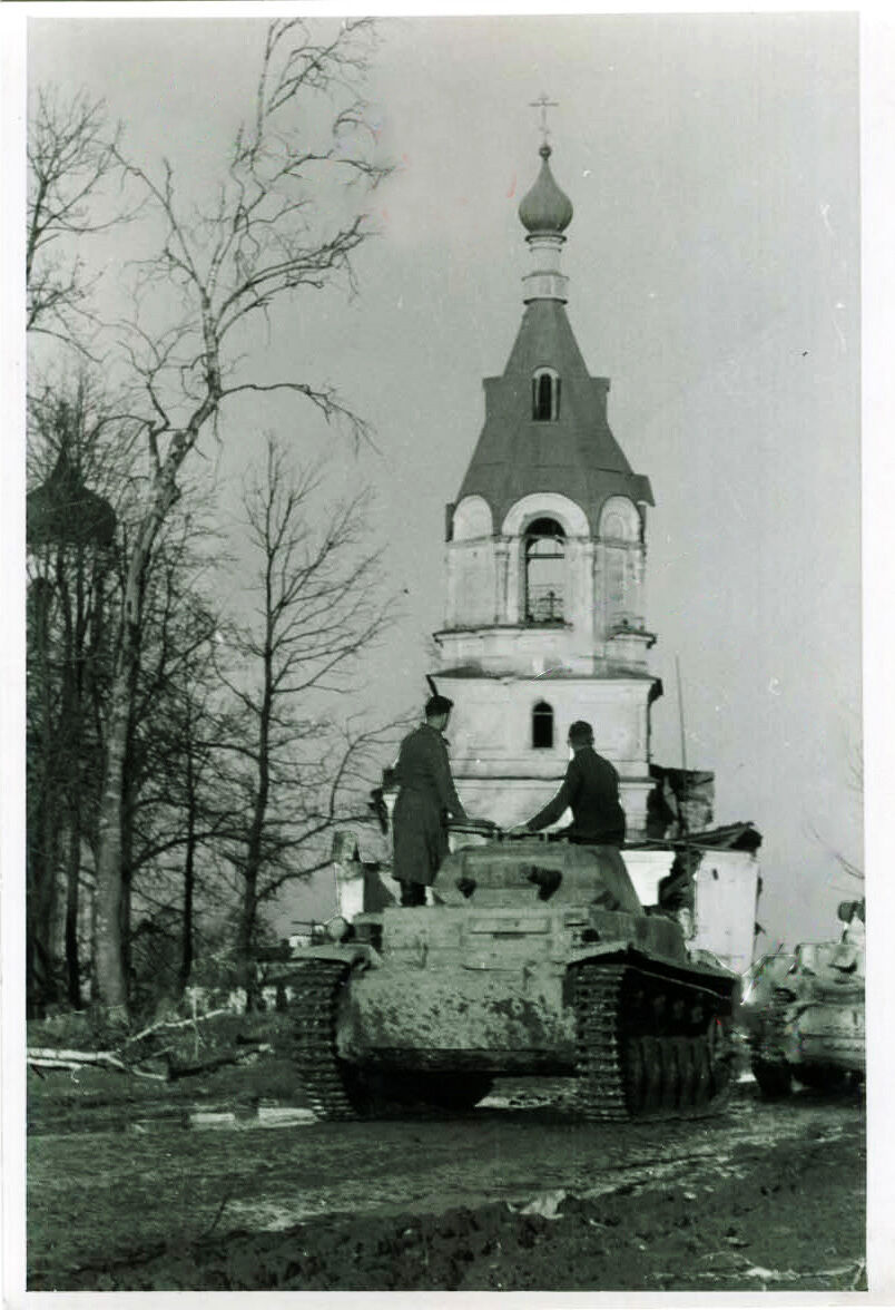 Церковь Казанской иконы Божией Матери, Ржев (Ржевский район и г. Ржев, Тверская область). архивная фотография, Фото 1942 г. с аукциона e-bay.de