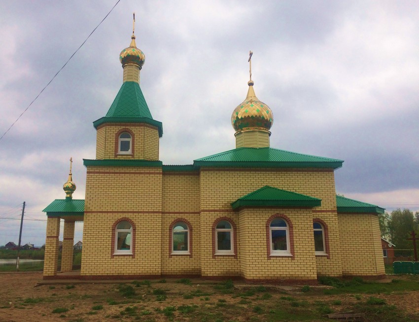 Слобода-Выходцево. Церковь Троицы Живоначальной. фасады