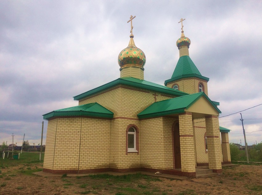 Слобода-Выходцево. Церковь Троицы Живоначальной. фасады