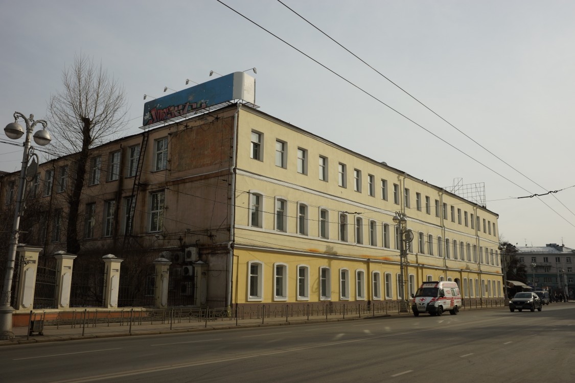 Домовая церковь Александра Невского при бывшей мужской гимназии, Иркутск (Иркутск, город, Иркутская область). общий вид в ландшафте