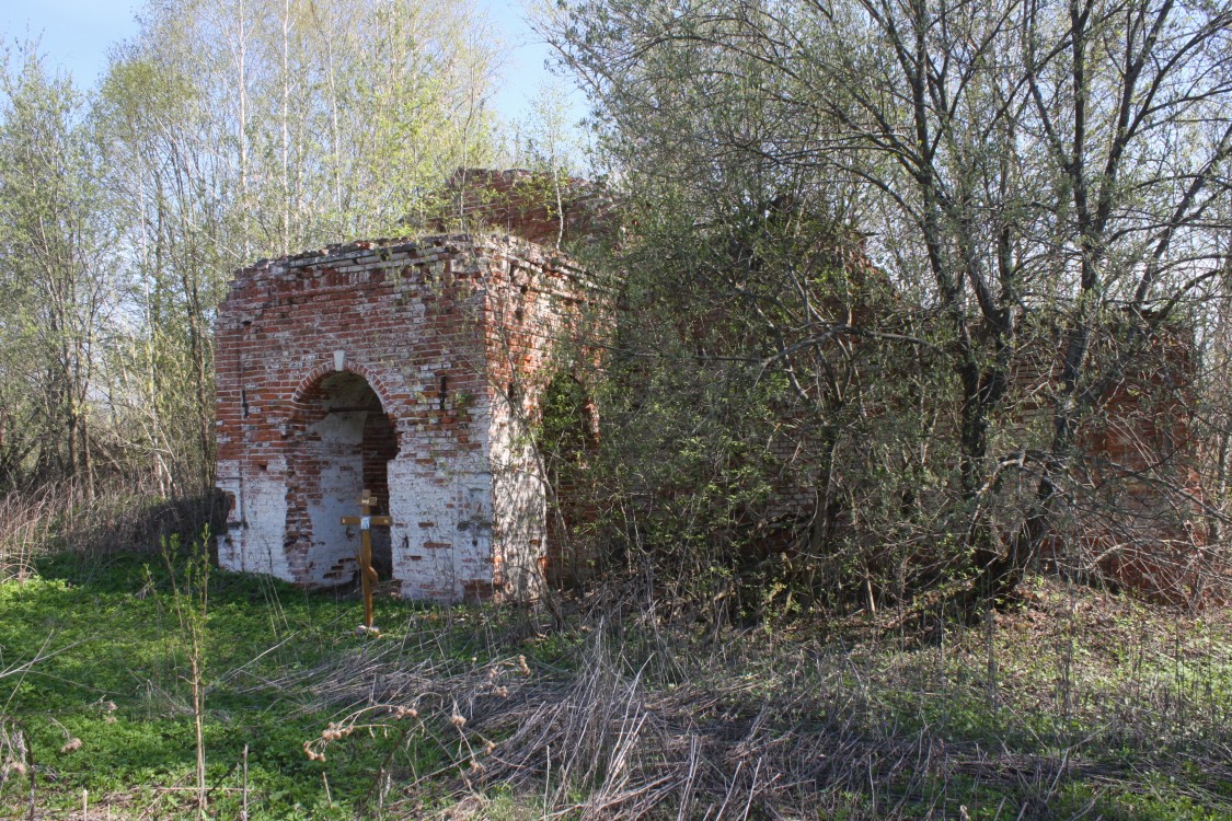 Церковь Николая Чудотворца, Болото (Белёвский район, Тульская область). фасады