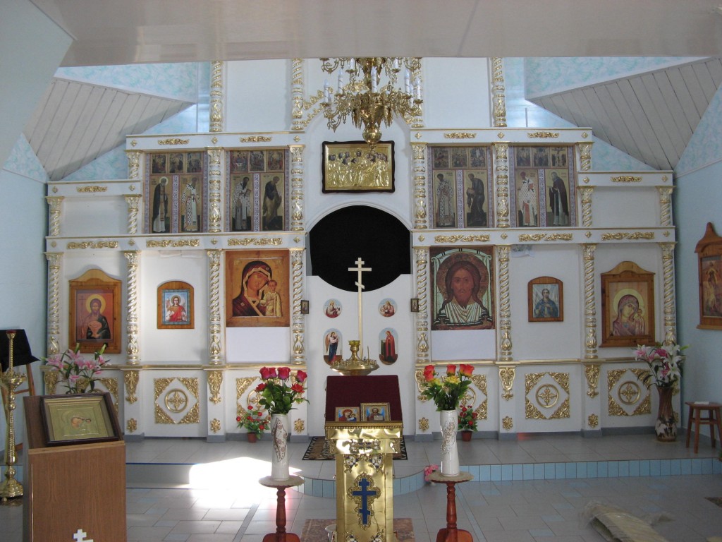 Церковь Вениамина, Митрополита Петроградского, Лельвиж (Кукморский район, Республика Татарстан). интерьер и убранство, Иконостас храма