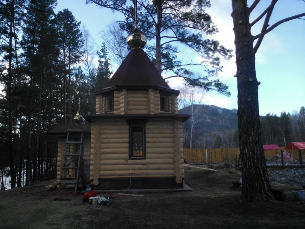 Часовня Екатерины, Узнезя (Чемальский район, Республика Алтай). фасады