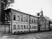 Трех Святителей при Николаевско-Мининской богадельне, церковь