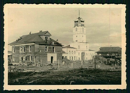 Фото 1941 г. с аукциона e-bay.de, архивная фотография. Церковь Благовещения Пресвятой Богородицы (единоверческая), Ржев (Ржевский район и г. Ржев, Тверская область)