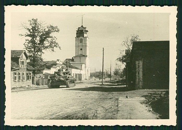 Фото 1941 г. с аукциона e-bay.de, архивная фотография. Церковь Благовещения Пресвятой Богородицы (единоверческая), Ржев (Ржевский район и г. Ржев, Тверская область)