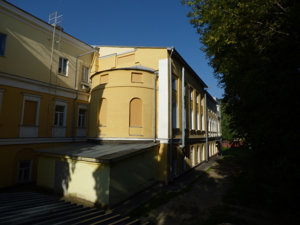 Нижегородский район. Домовая церковь Митрофана Воронежского при бывшем Архиерейском доме. фасады, Перестроенное здание храма.