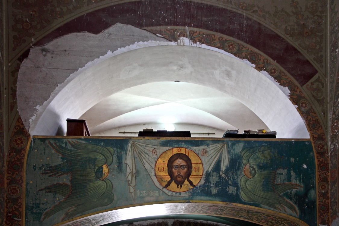 Церковь Алексия, митрополита Московского в бывшем Мургабском государевом имении, Байрамали (Туркменистан, Прочие страны). интерьер и убранство