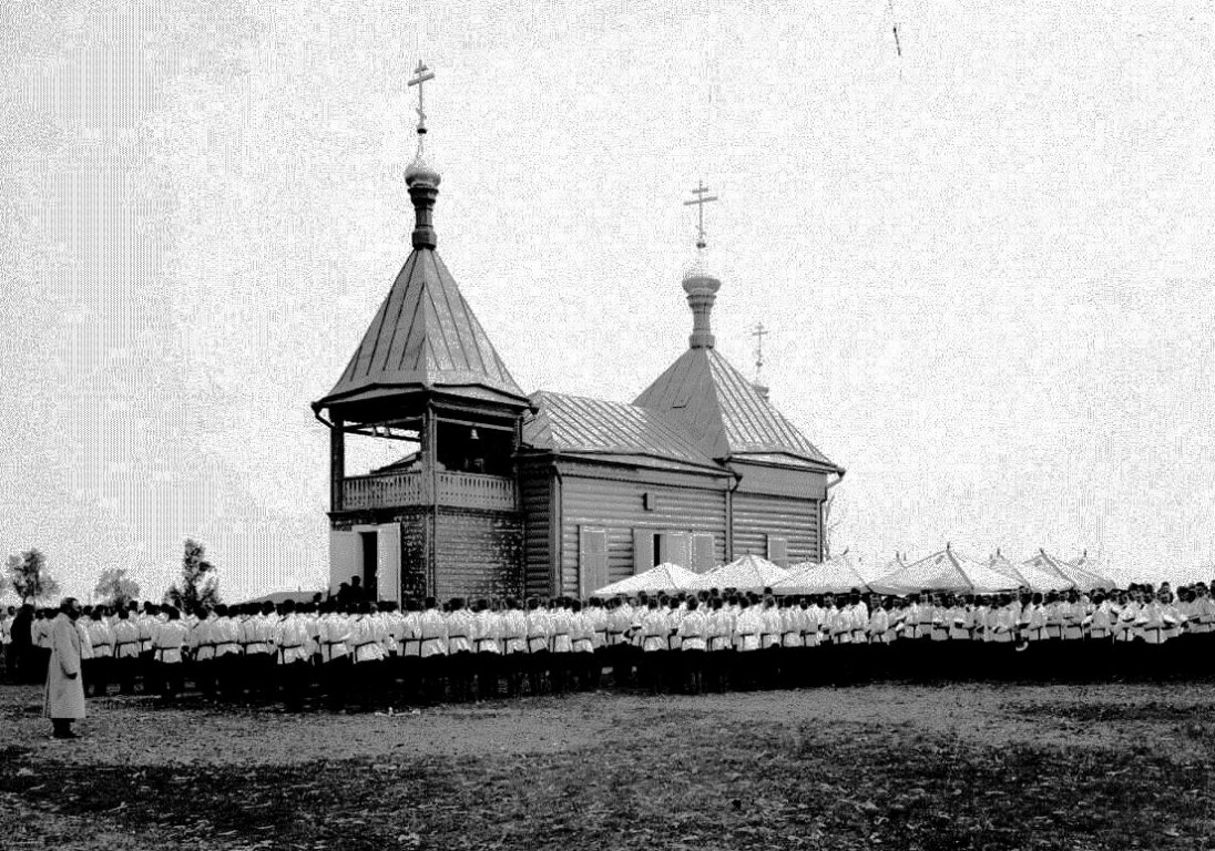 Советский район. Неизвестная церковь при лагере Нижегородского гарнизона. архивная фотография, Фото с сайта http://humus.livejournal.com/