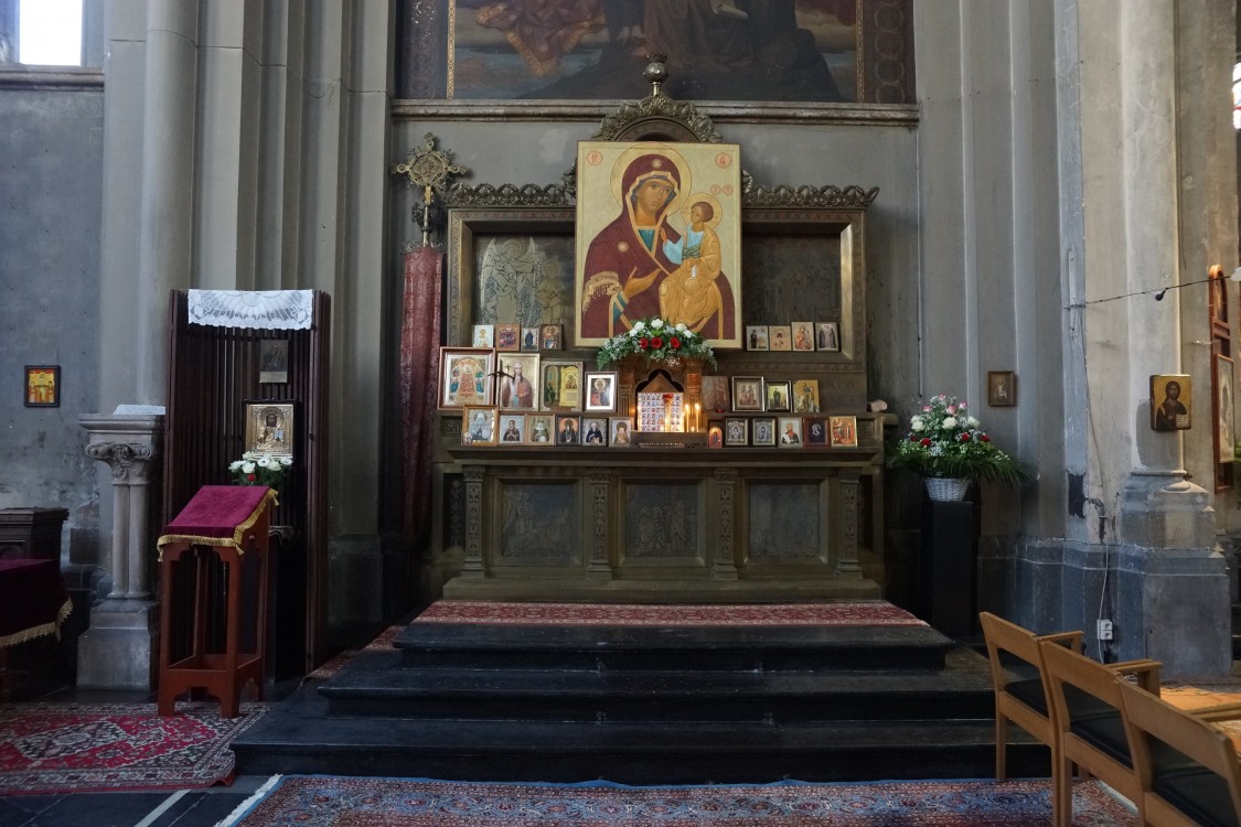 Церковь Рождества Христова, Антверпен (Бельгия, Прочие страны). интерьер и убранство