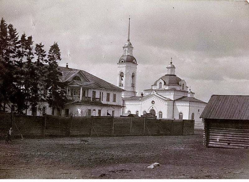 Церковь Николая Чудотворца, Верх-Нейвинский (Невьянский район (Невьянский ГО и ГО Верх-Нейвинский), Свердловская область). архивная фотография, фото с сайта http://novouralsk.johnhom.org/Verh-Neyvinsk.html