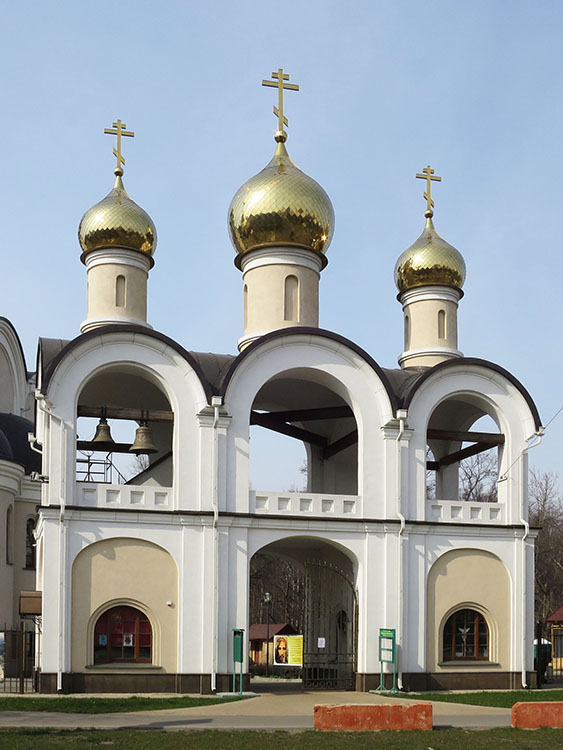 Церковь Матроны Московской в Дмитровском, Дмитровский (Северный административный округ (САО), г. Москва). фасады, Звонница церкви Матроны Московской в Дмитровском.