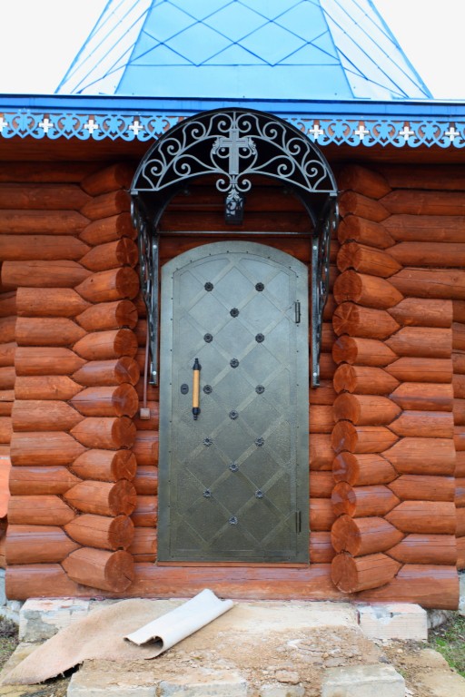 Часовня Матроны Московской, Черново (Любимский район, Ярославская область). архитектурные детали
