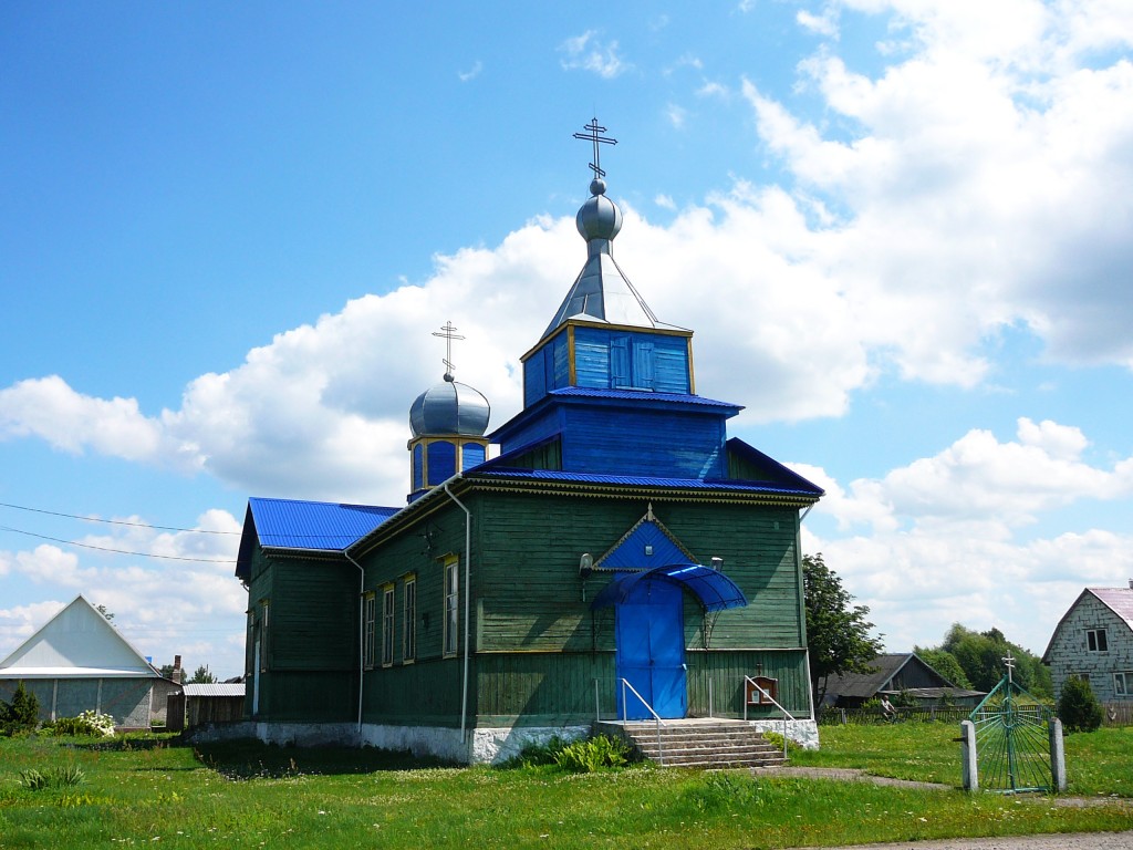 Перебродье. Церковь Георгия Победоносца. фасады