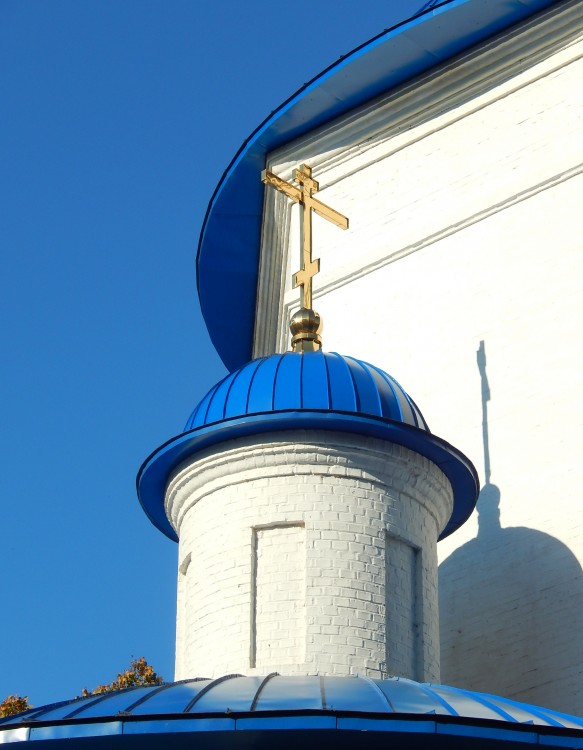 Церковь Успения Пресвятой Богородицы (восстановленная), Петрово-Дальнее (Красногорский городской округ, Московская область). архитектурные детали