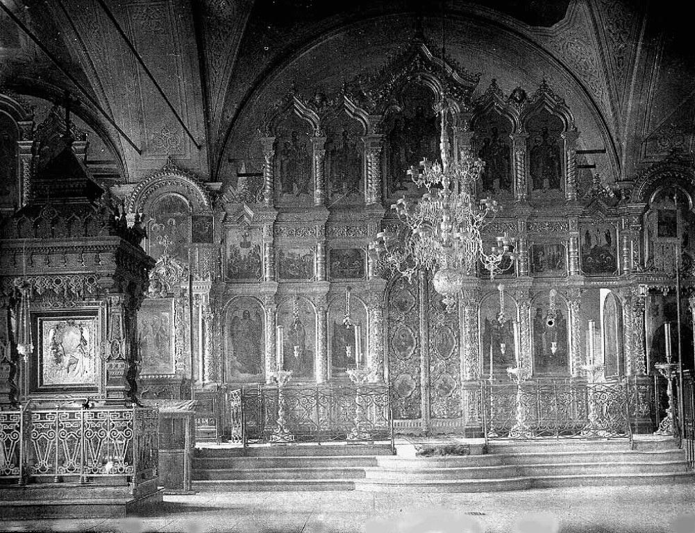 Церковь Воскресения Христова, Рязань (Рязань, город, Рязанская область). архивная фотография, Иконостас церкви Воскресения Сгонного, 1910 г.