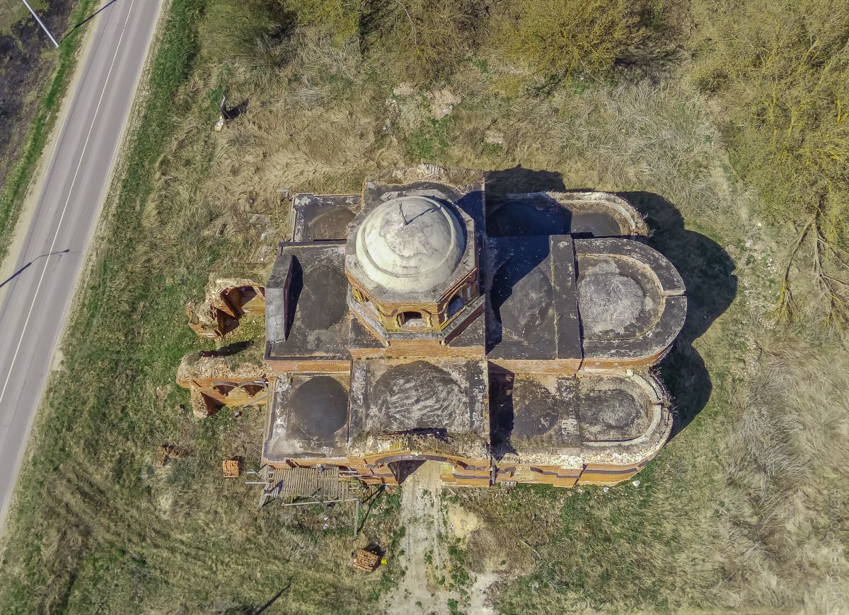 Церковь Троицы Живоначальной, Черняевка (Богородицкий район, Тульская область). фасады, Вид с юго-востока