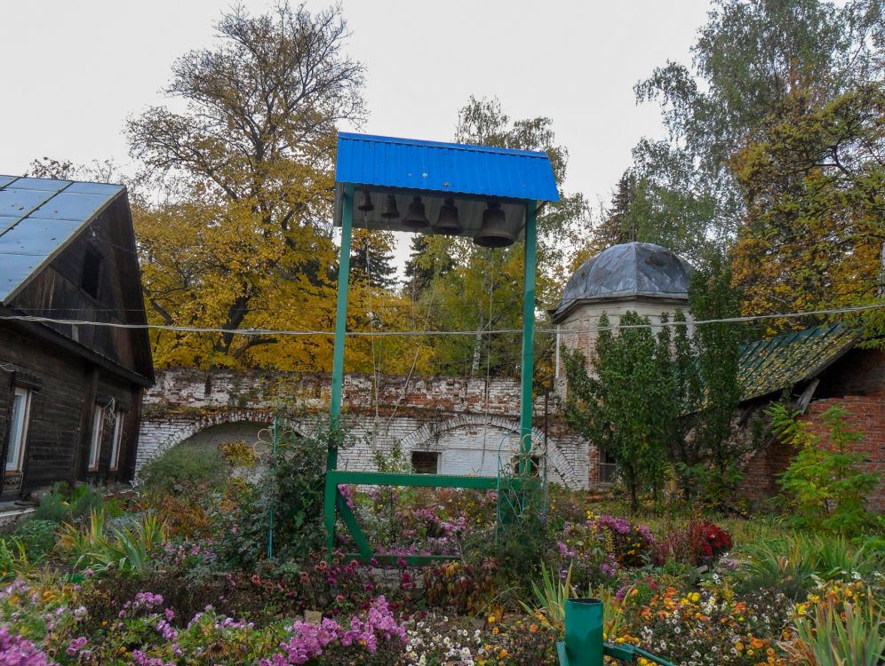 Козловский Троицкий монастырь. Звонница, Мичуринск (Мичуринский район и г. Мичуринск, Тамбовская область). фасады, Звонница и северо-западная башня ограды