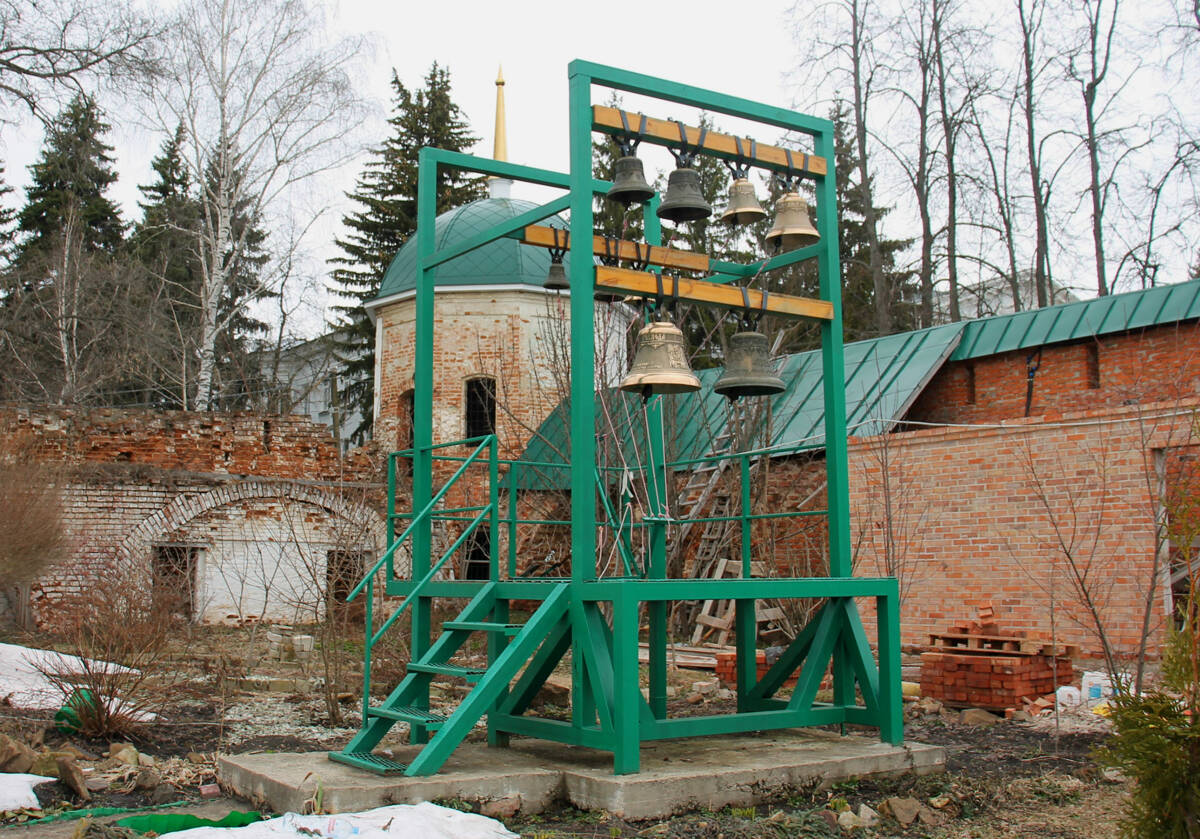 Козловский Троицкий монастырь. Звонница, Мичуринск (Мичуринский район и г. Мичуринск, Тамбовская область). дополнительная информация, Звонница и северо-западная башня ограды монастыря