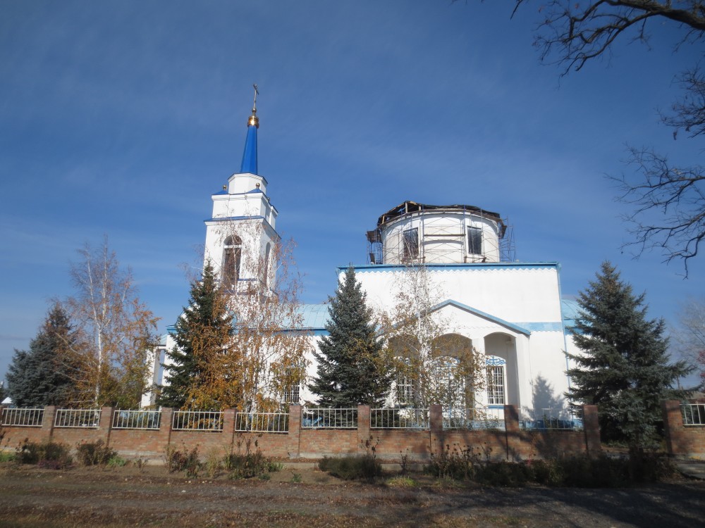 Церковь Покрова Пресвятой Богородицы, Анастасиевка (Матвеево-Курганский район, Ростовская область). фасады