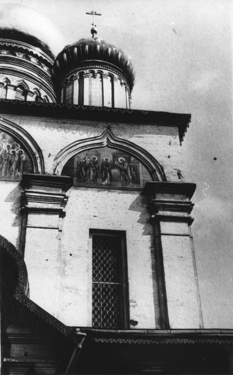 Симонов мужской монастырь. Собор Успения Пресвятой Богородицы, Даниловский (Южный административный округ (ЮАО), г. Москва). архивная фотография, Фото с сайта http://sontucio.livejournal.com