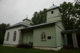 Обиница. Церковь Преображения Господня