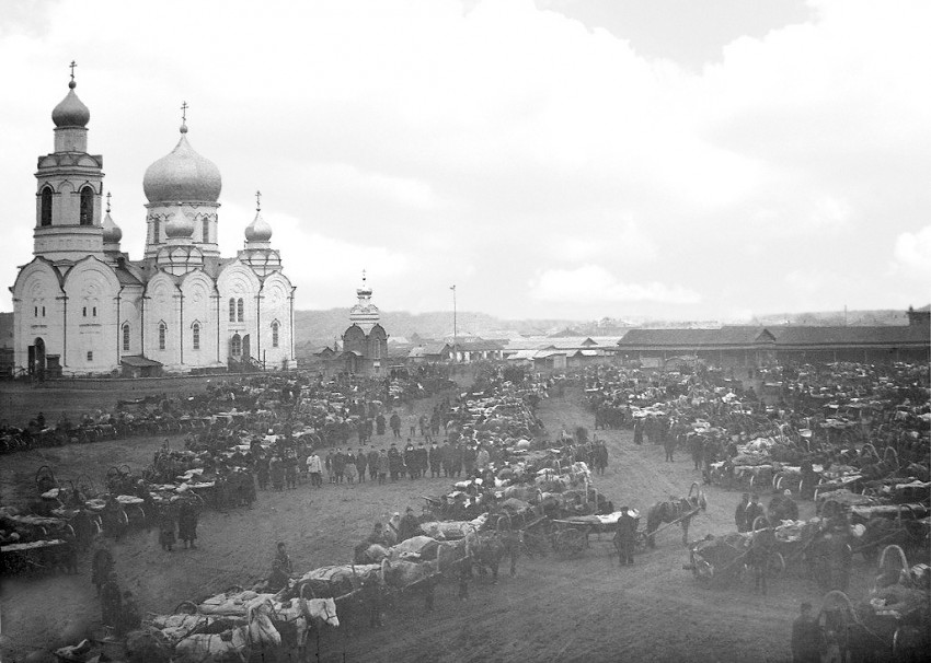 Церковь Покрова Пресвятой Богородицы, Шадринск (Шадринский район и г. Шадринск, Курганская область). архивная фотография, фото 1900 год с сайта https://pastvu.com/p/404393