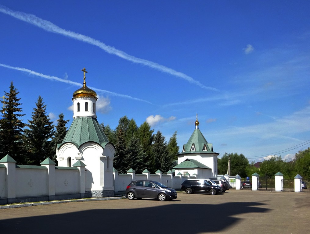 Бородино. Часовня Александра Невского. общий вид в ландшафте