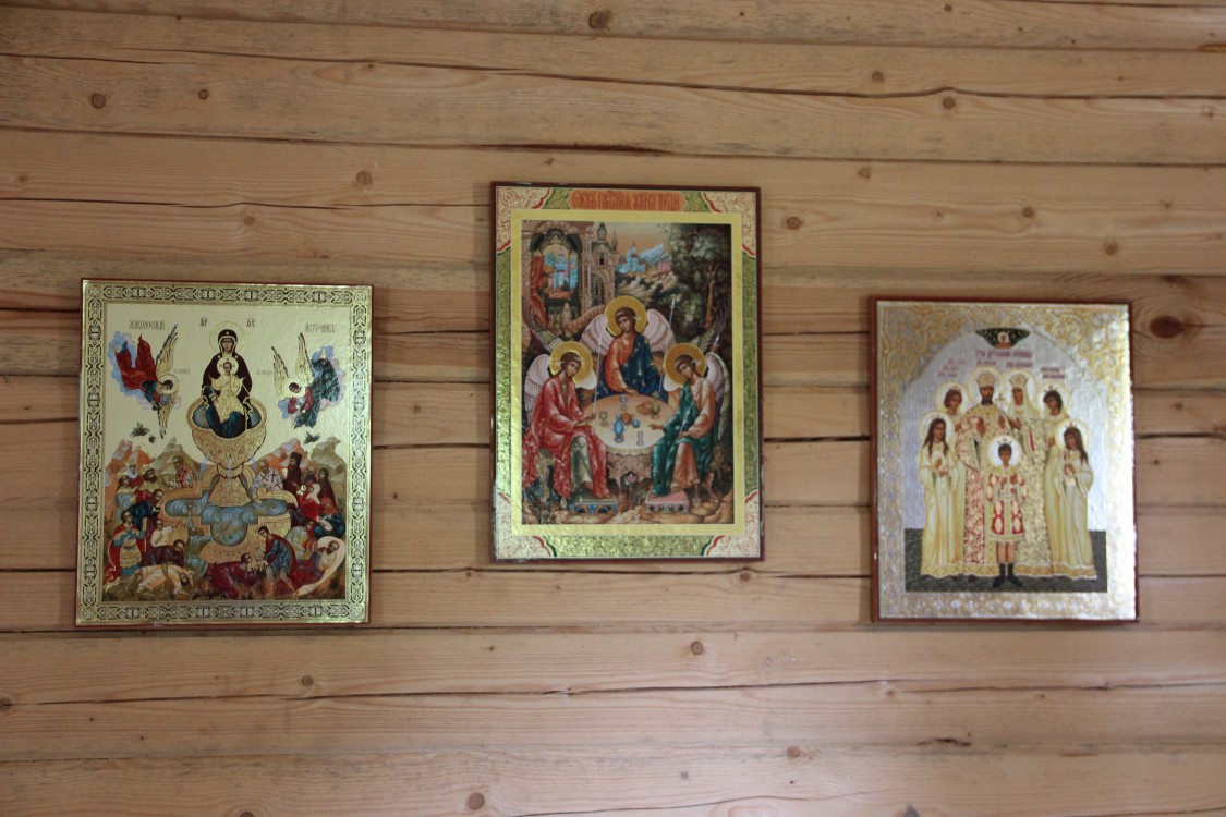 Часовня Царственных страстотерпцев, Заозерье (Угличский район, Ярославская область). интерьер и убранство