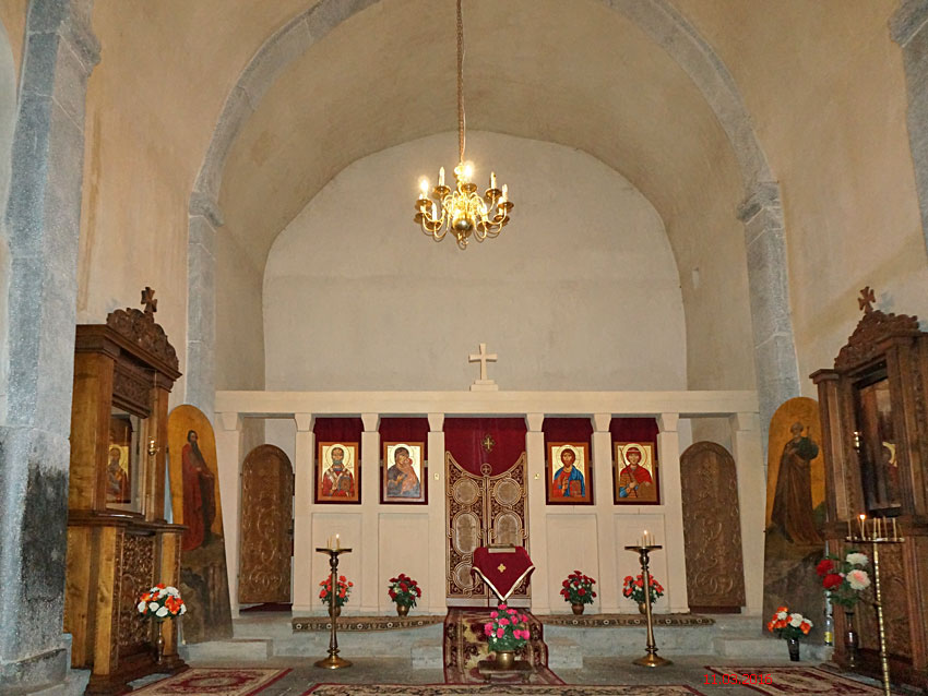 Георгиевский монастырь. Церковь Георгия Победоносца, Садгери (Самцхе-Джавахети, Грузия). интерьер и убранство