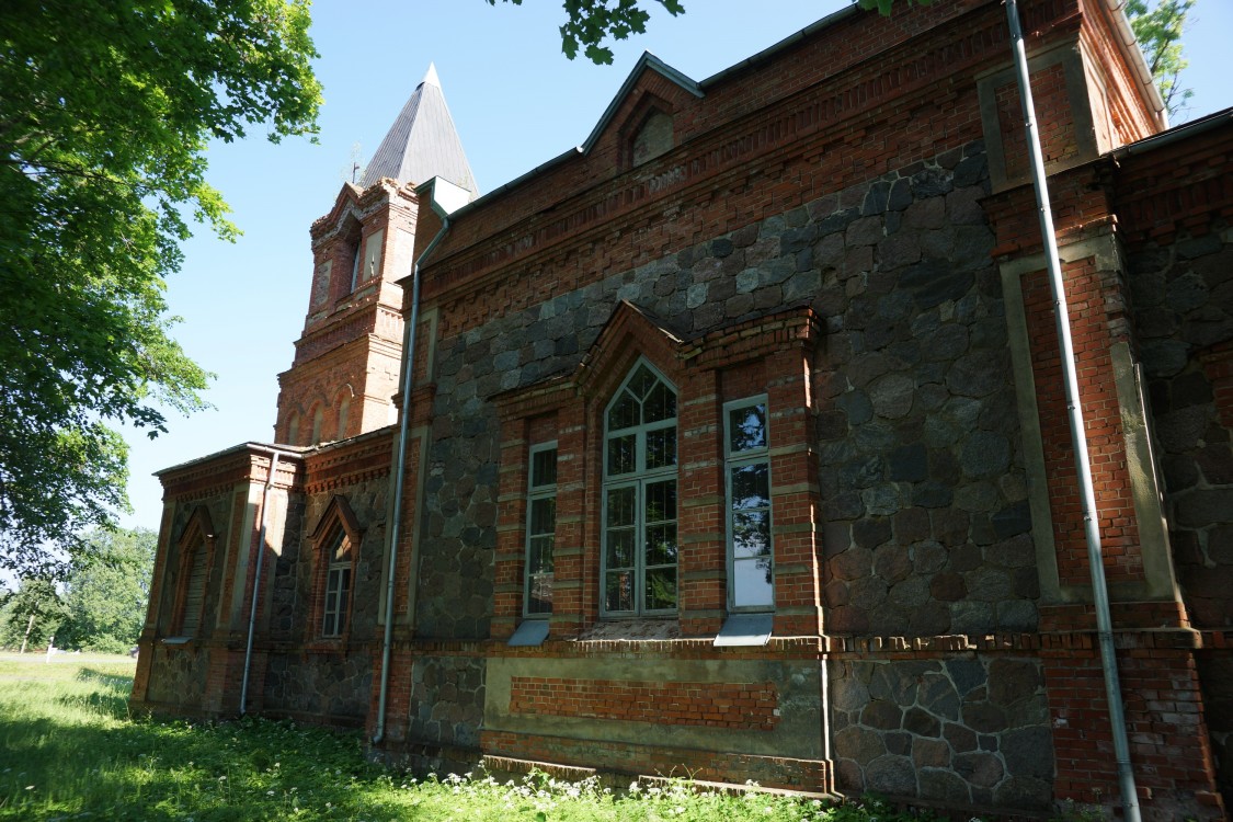 Церковь Арсения Великого, Тянассилма (Вильяндимаа, Эстония). фасады