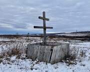 Церковь Георгия Победоносца, Памятный крест с иконой Георгия Победоносца на месте церкви<br>, Устьянск, Абанский район, Красноярский край